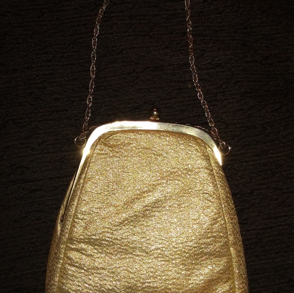 Vintage Wearwell gold tone evening bag purse - Picture 7 of 7